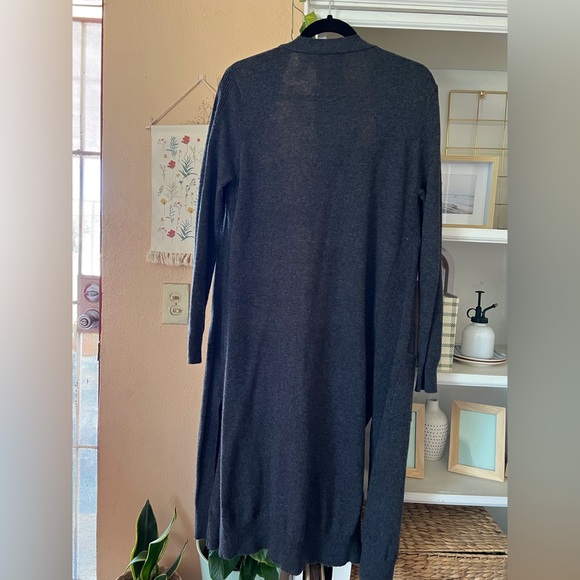 Long Gray Cardigan Medium - Picture 4 of 4
